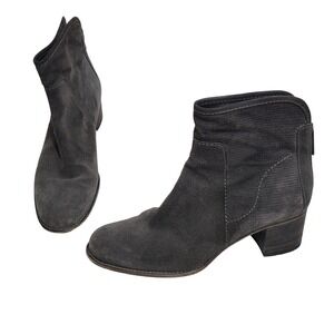 Aquatalia Womens Gray Suede Textured Ankle Boots Block Heel Made in Italy Size 9
